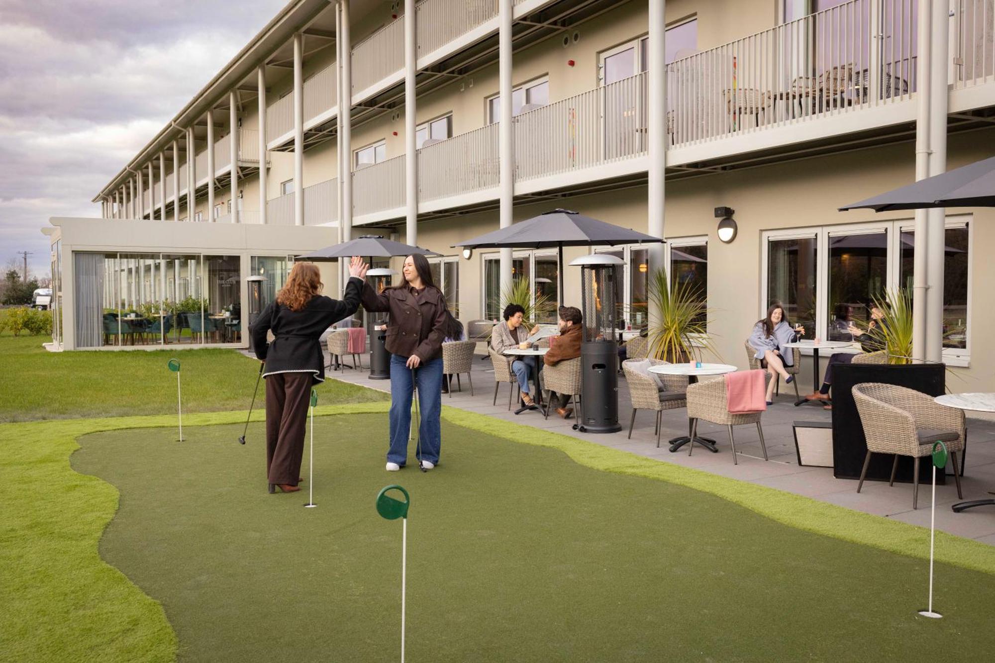 The Club Hotel At Goffs Naas Exterior foto